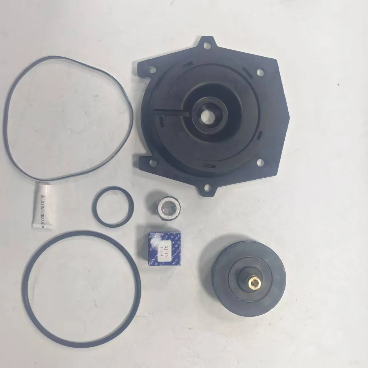 Plaque d'étanchéité, kit de visserie et turbine pour pompe Super II